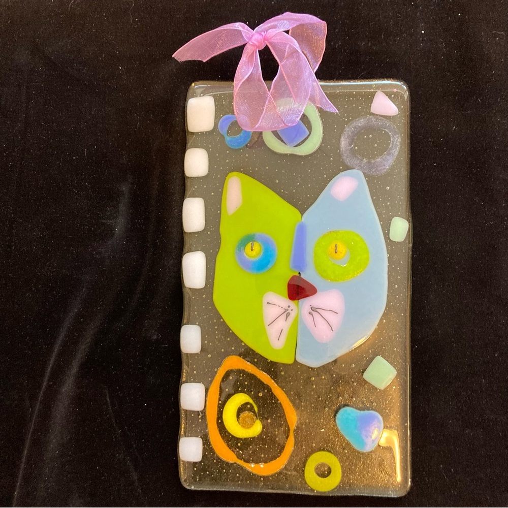 Adorable Cat “Fused Art Glass  Hanging Plaque 9.5” x5”Original Design Handmade